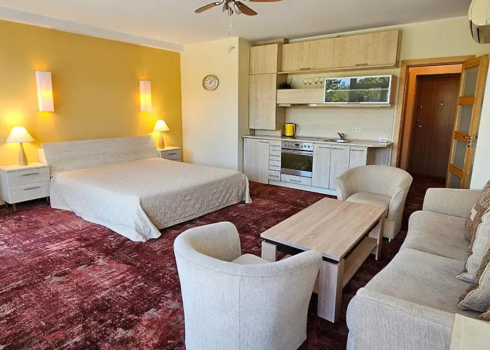 Apartmanhotel Viola 3*